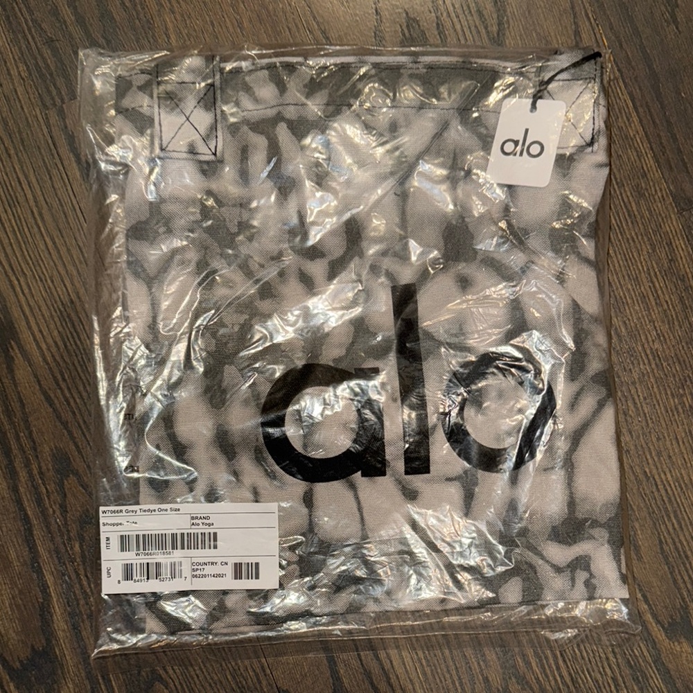 ALO Yoga Gray Tote Bag